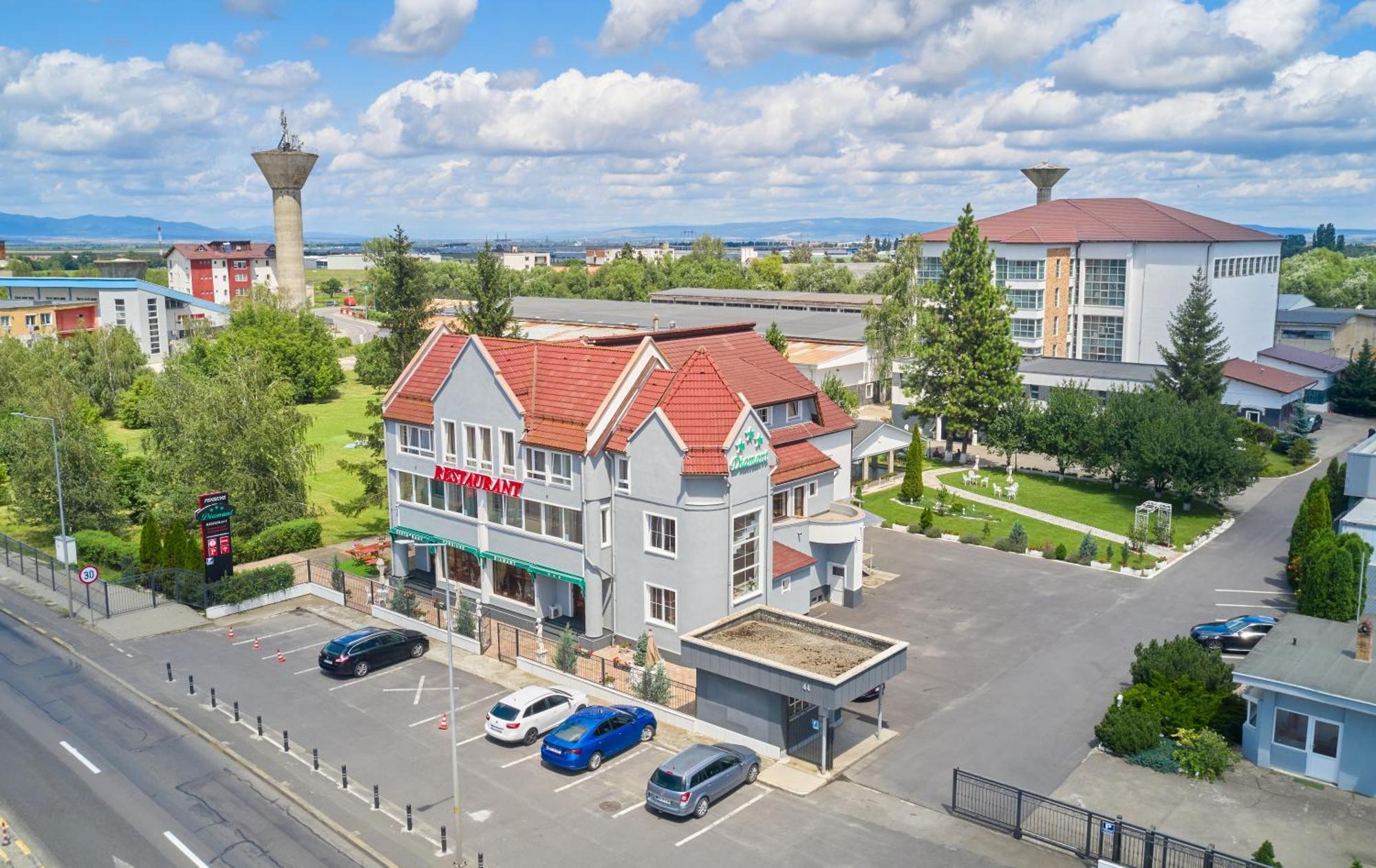 Pensiunea Diamant Ghimbav Экстерьер фото